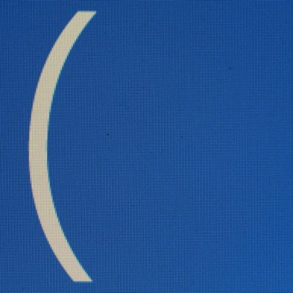 Correos falsos de Booking.com distribuyen malware usando la técnica de ClickFix simulando un error de Windows